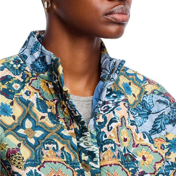 ISO Cupio Snap Front Quilted Jacket - Picture 4 of 4